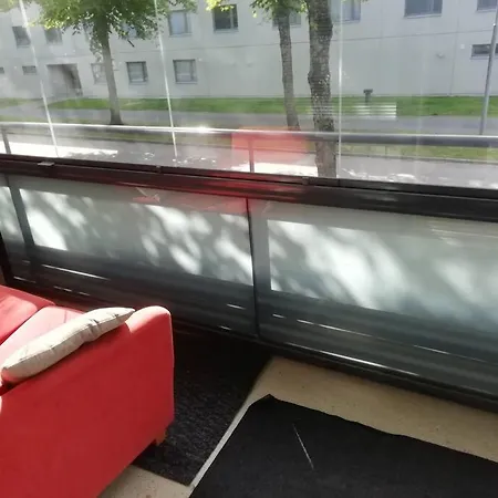 Rauhallinen Upea Yksioe Keskustassa Omalla Autopaikalla Apartment *